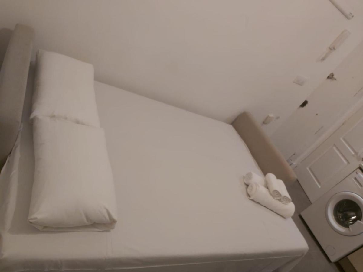 Cozy Studio Reina Sofia Amparo Daire Madrid Dış mekan fotoğraf
